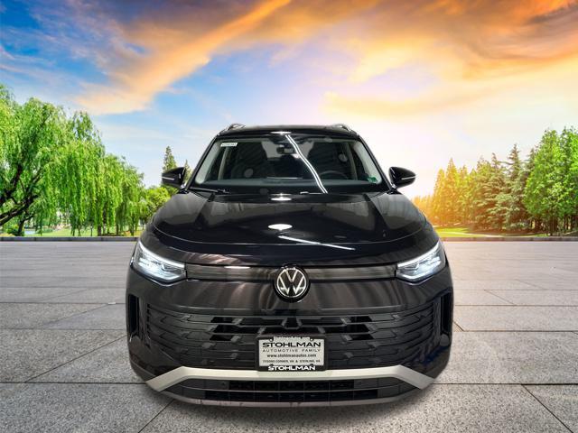 new 2025 Volkswagen Tiguan car, priced at $35,050