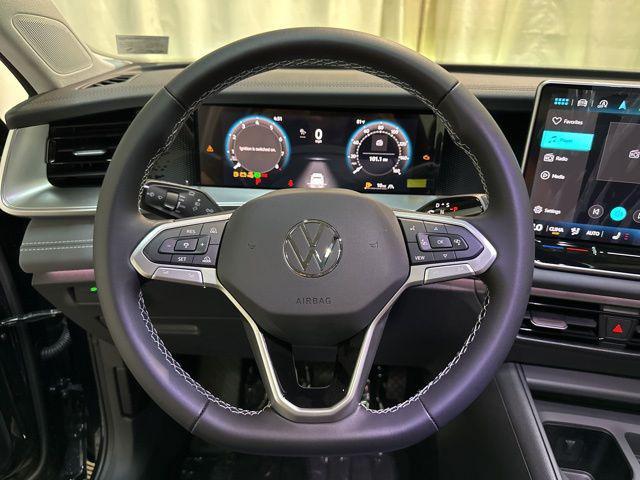 new 2025 Volkswagen Tiguan car, priced at $35,050