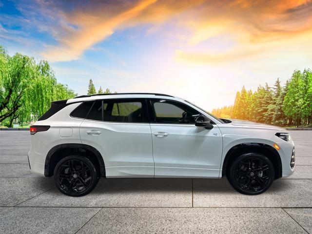 new 2025 Volkswagen Tiguan car, priced at $34,189