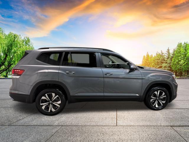 new 2025 Volkswagen Atlas car, priced at $38,198