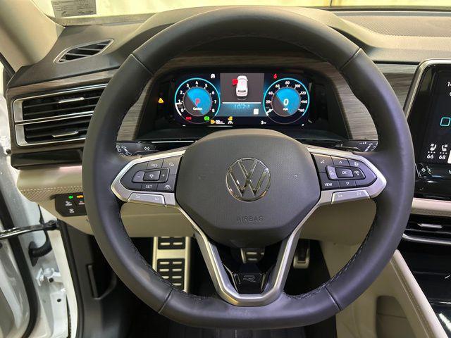 new 2025 Volkswagen Atlas car, priced at $51,408