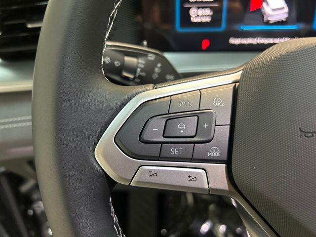 new 2025 Volkswagen Tiguan car, priced at $34,323