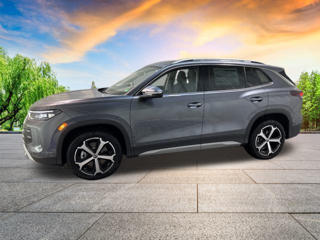 new 2025 Volkswagen Tiguan car, priced at $34,323