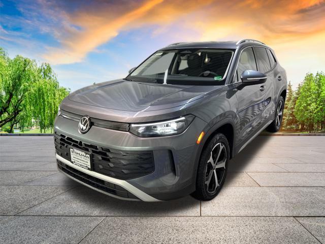 new 2025 Volkswagen Tiguan car, priced at $34,323