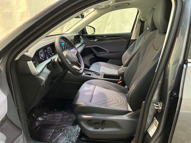 new 2025 Volkswagen Tiguan car, priced at $34,323