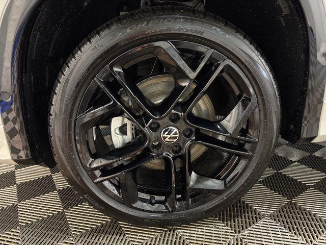 new 2026 Volkswagen Tiguan car, priced at $38,724