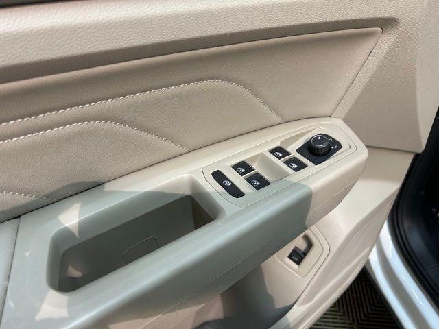 used 2022 Volkswagen Atlas car, priced at $31,600