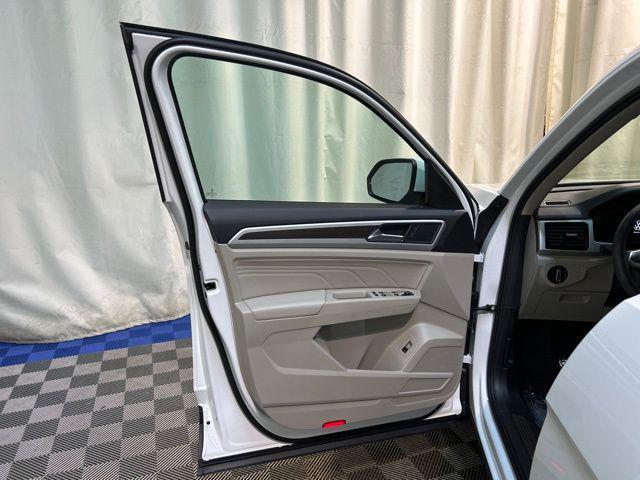 used 2022 Volkswagen Atlas car, priced at $31,600