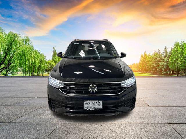 new 2024 Volkswagen Tiguan car, priced at $33,250