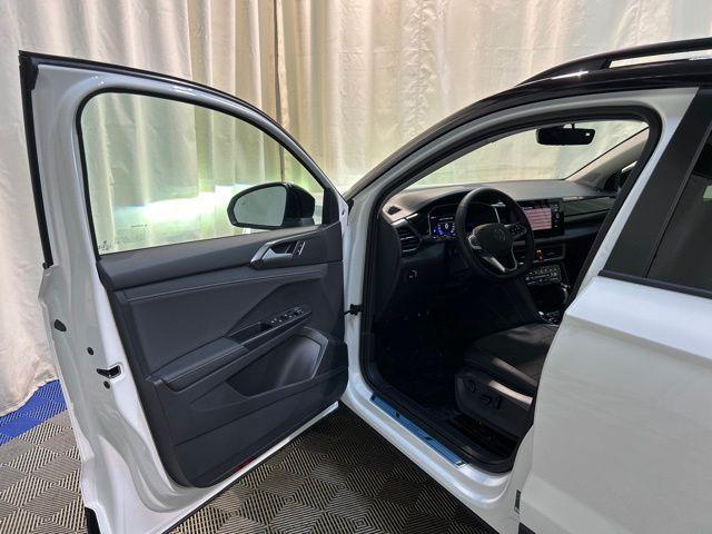 new 2025 Volkswagen Taos car, priced at $32,994