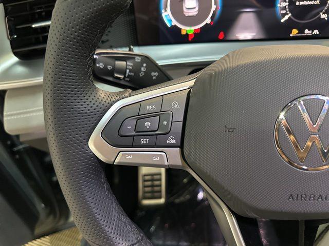 new 2025 Volkswagen Tiguan car, priced at $38,667
