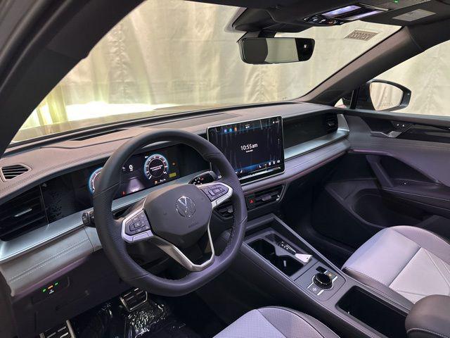 new 2025 Volkswagen Tiguan car, priced at $38,667