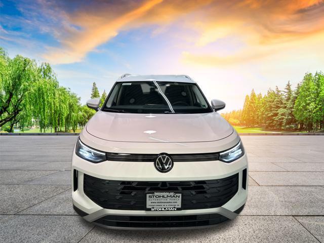new 2025 Volkswagen Tiguan car, priced at $31,675