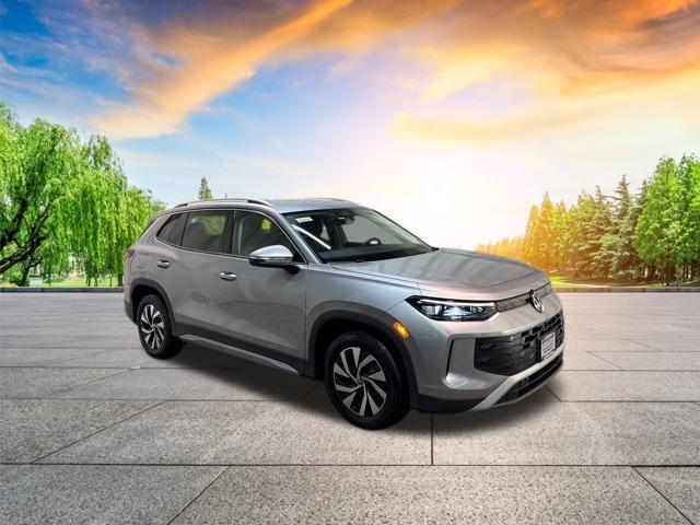 new 2026 Volkswagen Tiguan car, priced at $31,037