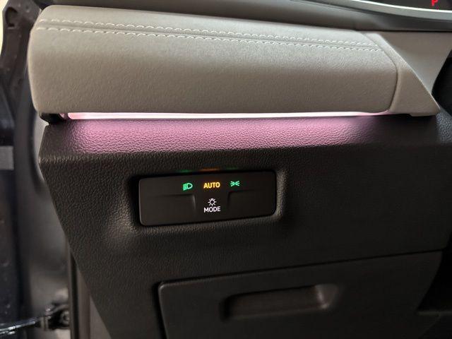 new 2025 Volkswagen Tiguan car, priced at $34,323