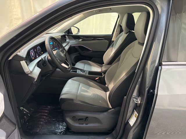 new 2025 Volkswagen Tiguan car, priced at $34,323