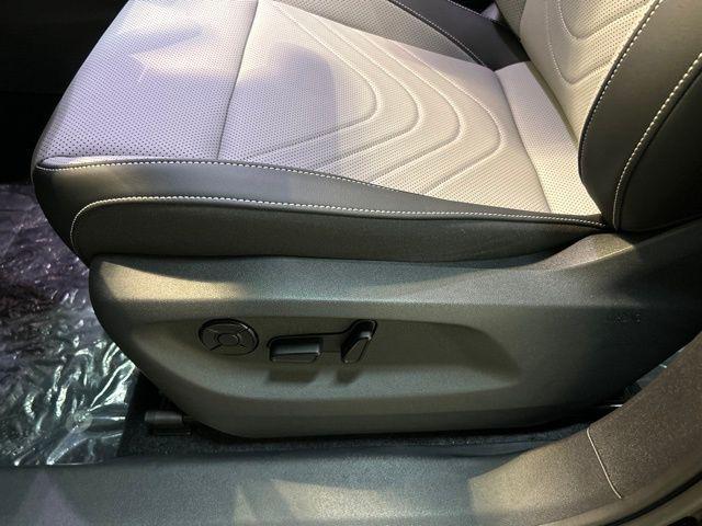 new 2025 Volkswagen Tiguan car, priced at $37,850