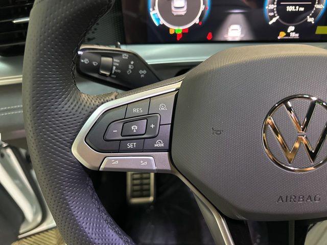 new 2025 Volkswagen Tiguan car, priced at $36,063