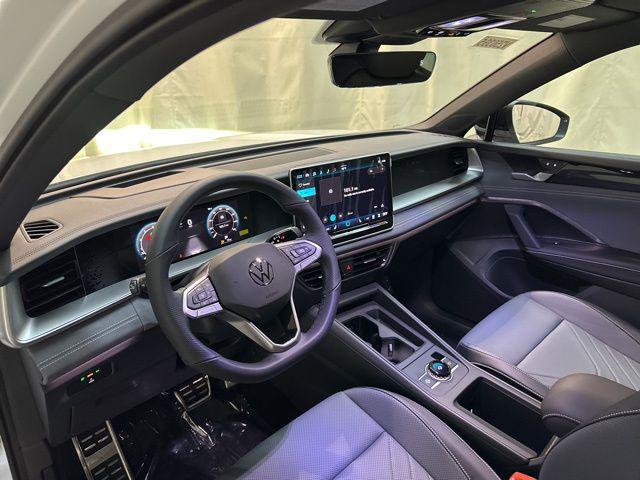 new 2025 Volkswagen Tiguan car, priced at $36,063