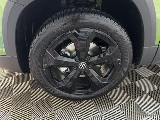 new 2025 Volkswagen Taos car, priced at $33,431