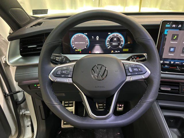 new 2025 Volkswagen Tiguan car, priced at $36,729
