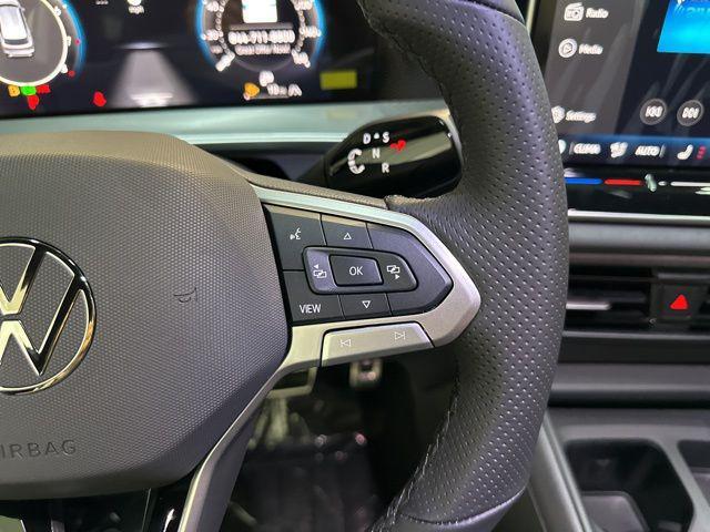 new 2025 Volkswagen Tiguan car, priced at $34,916