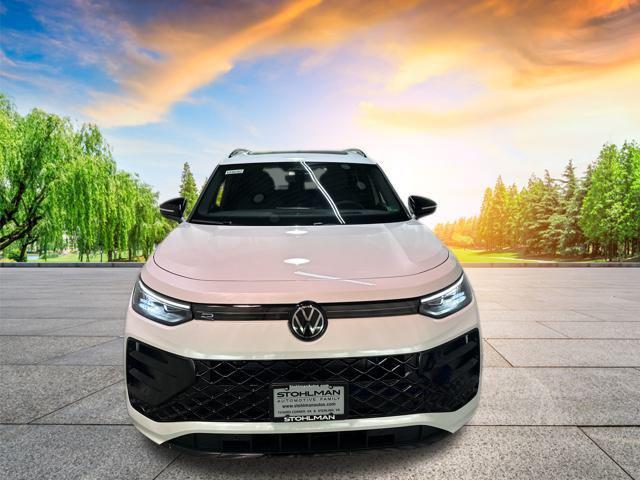 new 2025 Volkswagen Tiguan car, priced at $34,916