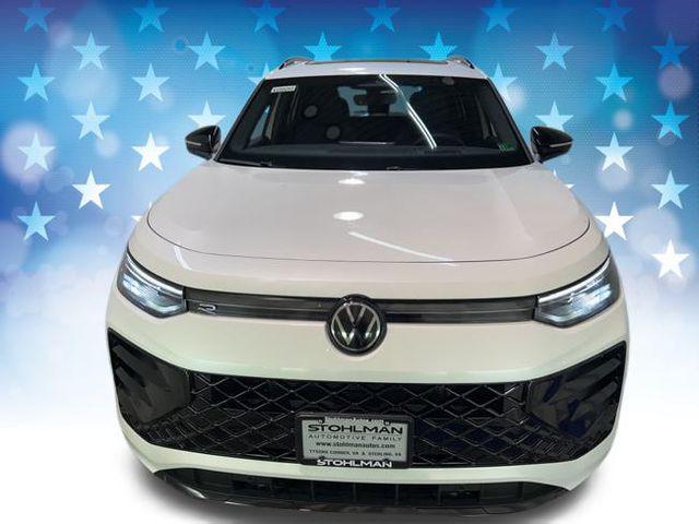new 2025 Volkswagen Tiguan car, priced at $37,537