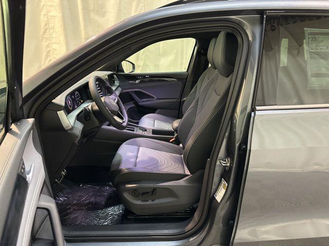 new 2025 Volkswagen Tiguan car, priced at $34,236