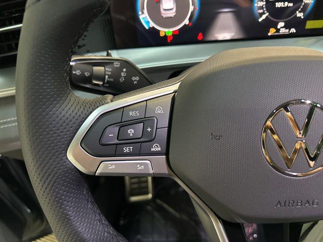 new 2025 Volkswagen Tiguan car, priced at $34,236