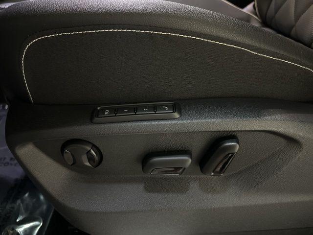 new 2026 Volkswagen Atlas Cross Sport car, priced at $53,456