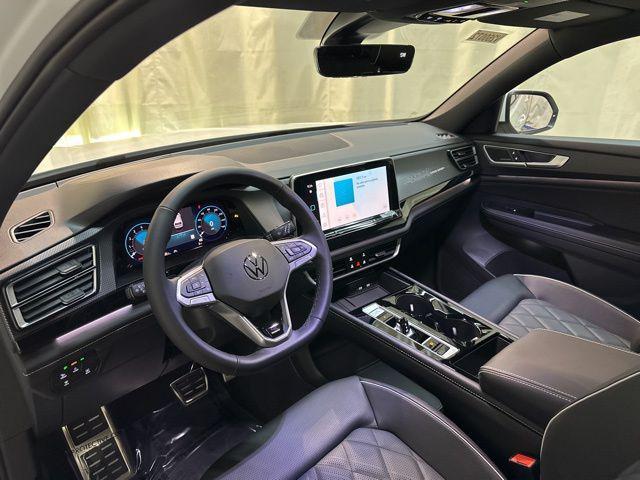 new 2026 Volkswagen Atlas Cross Sport car, priced at $53,456