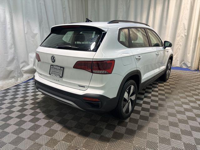 new 2024 Volkswagen Taos car, priced at $26,282