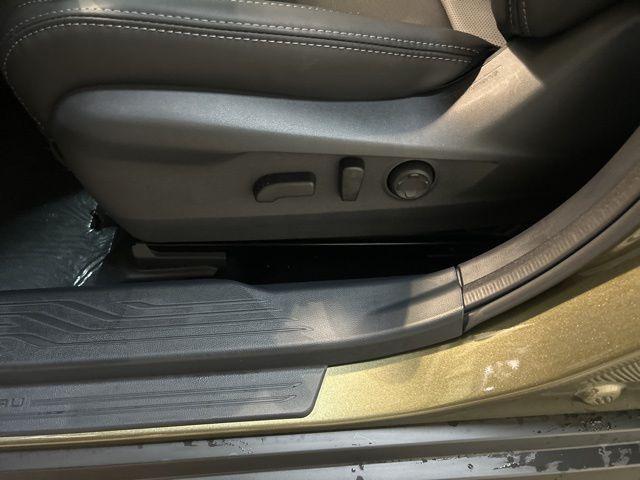 new 2025 Subaru Outback car, priced at $39,321