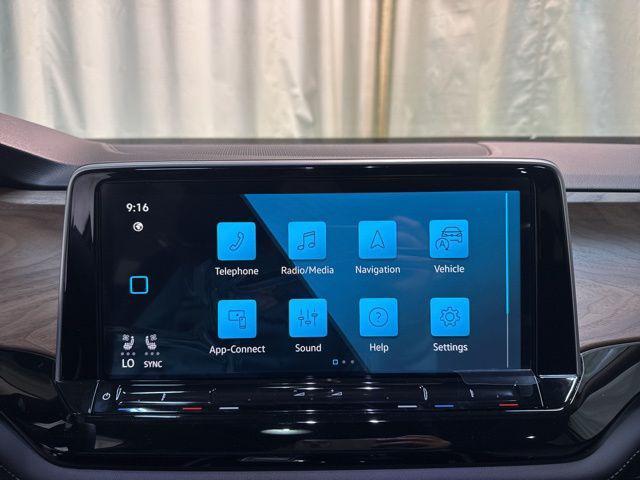 new 2026 Volkswagen Atlas car, priced at $44,309