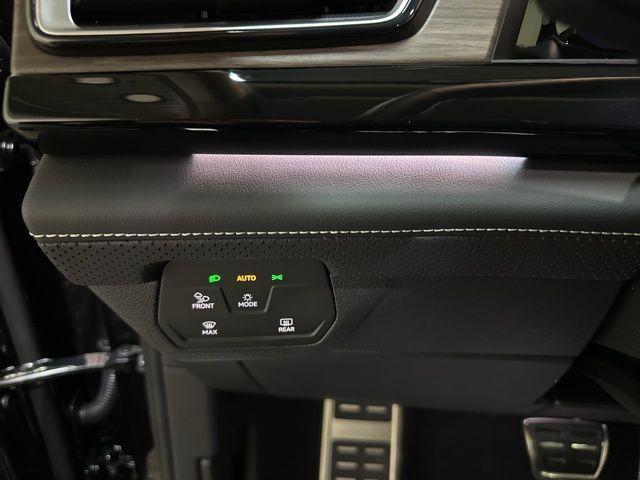 new 2026 Volkswagen Atlas car, priced at $54,053