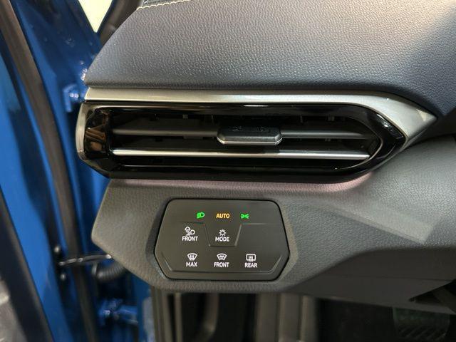 new 2025 Volkswagen ID.4 car, priced at $49,268