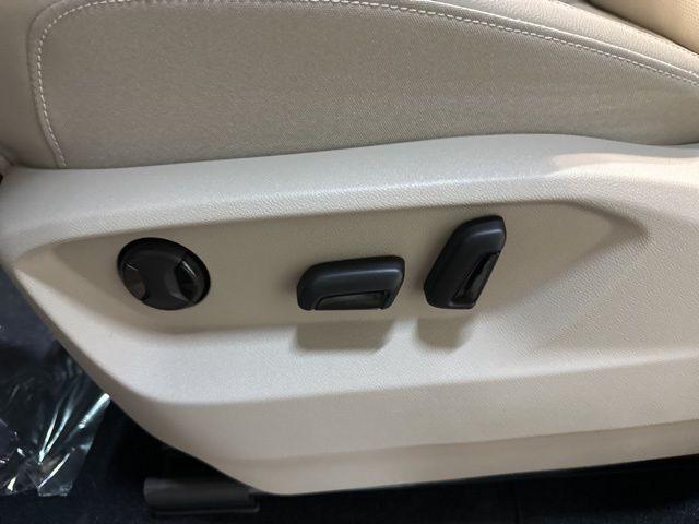 new 2026 Volkswagen Atlas car, priced at $44,309