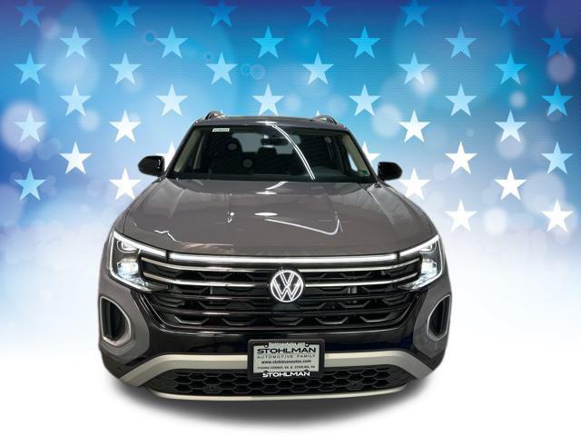 new 2025 Volkswagen Atlas car, priced at $43,726