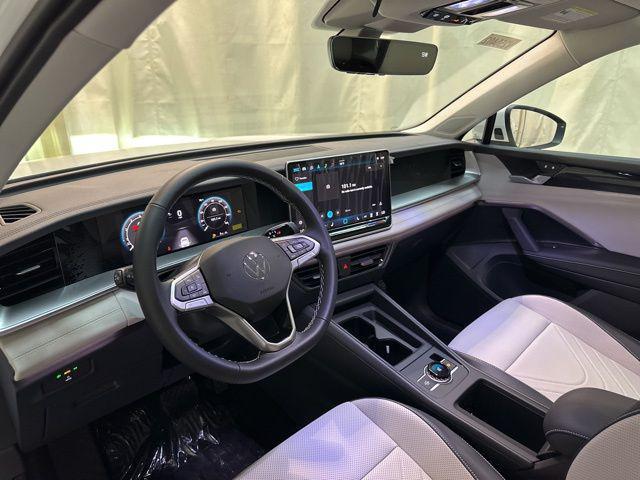 new 2025 Volkswagen Tiguan car, priced at $35,050