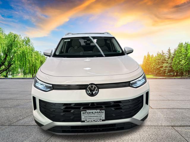 new 2025 Volkswagen Tiguan car, priced at $35,050