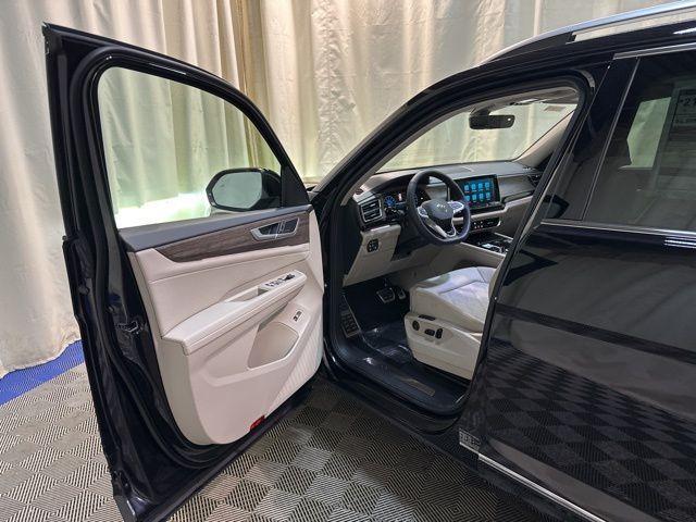 new 2026 Volkswagen Atlas car, priced at $53,589