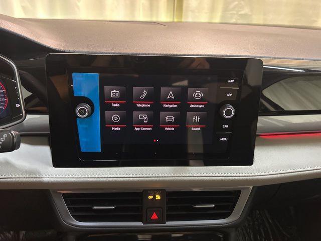 new 2025 Volkswagen Taos car, priced at $35,889