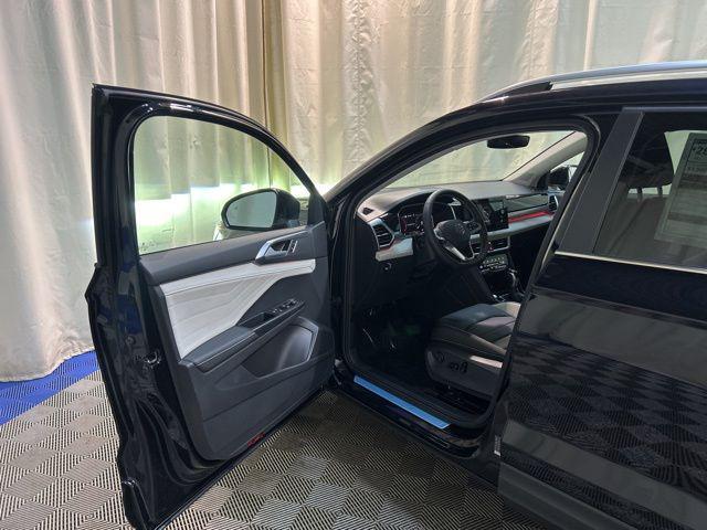 new 2025 Volkswagen Taos car, priced at $35,889