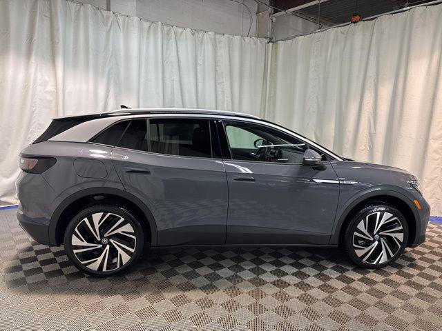 new 2025 Volkswagen ID.4 car, priced at $52,443