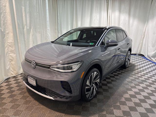 new 2025 Volkswagen ID.4 car, priced at $52,443