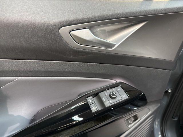 new 2025 Volkswagen ID.4 car, priced at $52,443