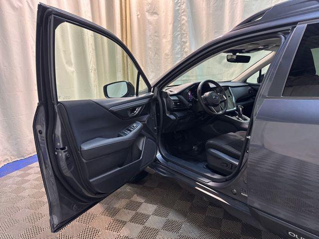 used 2025 Subaru Outback car, priced at $31,000