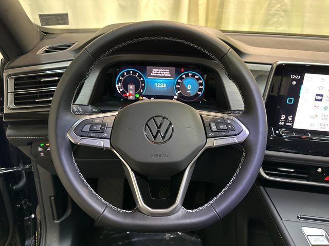 new 2026 Volkswagen Atlas Cross Sport car, priced at $40,592