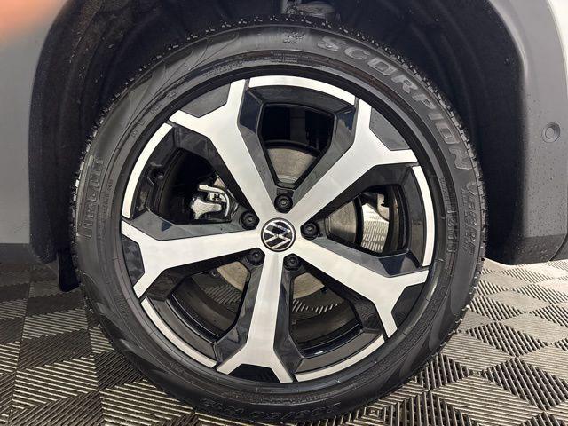 new 2026 Volkswagen Tiguan car, priced at $35,691